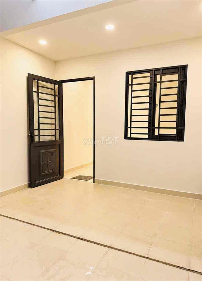 Gần Satra Phạm Hùng nhà 2 tầng 3 PN -Dt 68m2 .hẻm xe hơi -Nhỉnh 3 tỷ