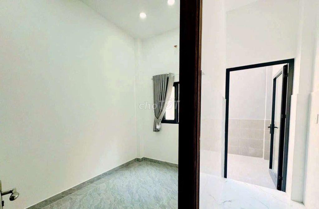 DƯƠNG BÁ TRẠC, HẺM XE HƠI, DT 3.4mx19m NỞ HẬU, 6 PN CÓ PHÒNG TRỆT