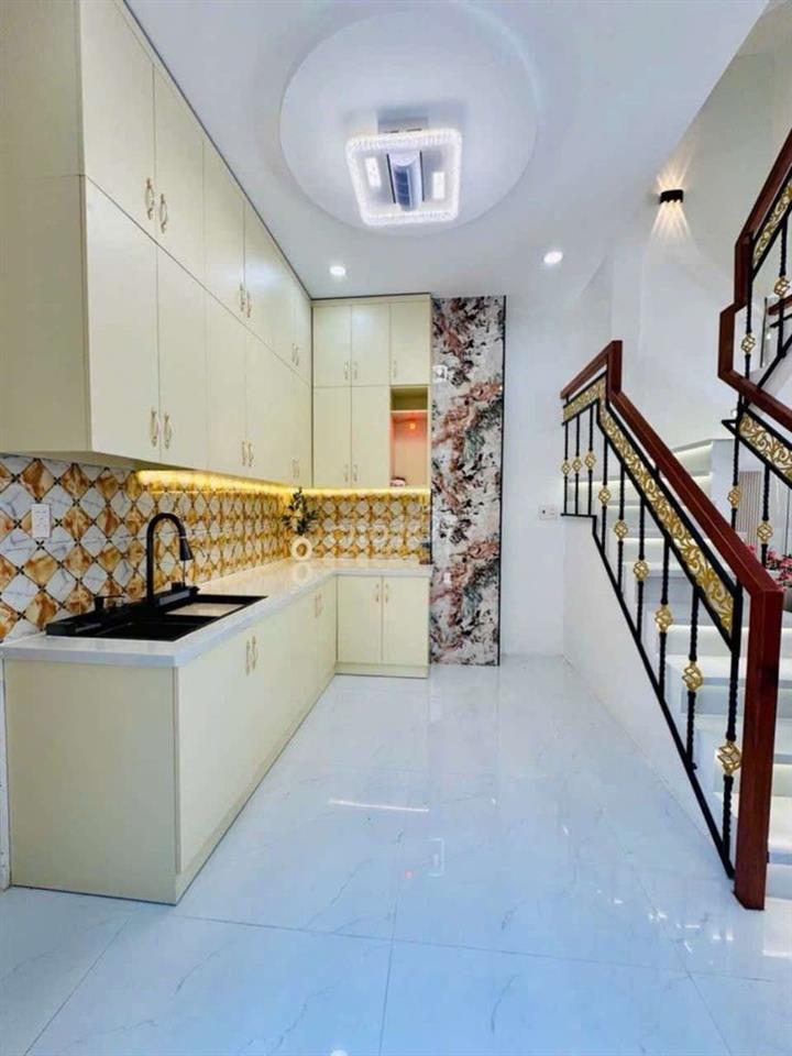 ÂU DƯƠNG LÂN, GẦN PARCMALL- HẺM Ô TÔ - DTSD 110M2 - CĂN GÓC - 3PN3WC