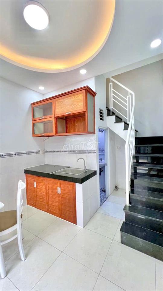 Nhà Tân Sơn Nhì 3 tầng chỉ 1,75 tỷ. Hẻm rộng gần mặt tiền