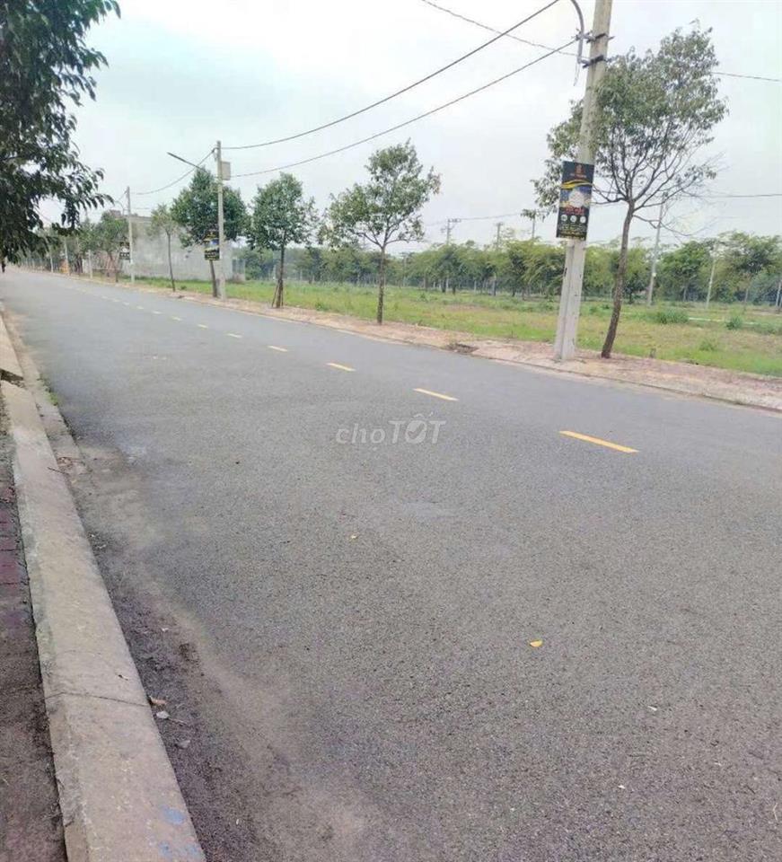 Chính Chủ Cần Bán Lô Đất Mặt Tiền 75m2 3ty500tr