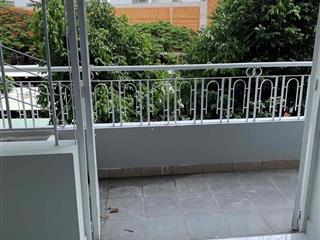 Tìm 1 bạn nữ ghép phòng