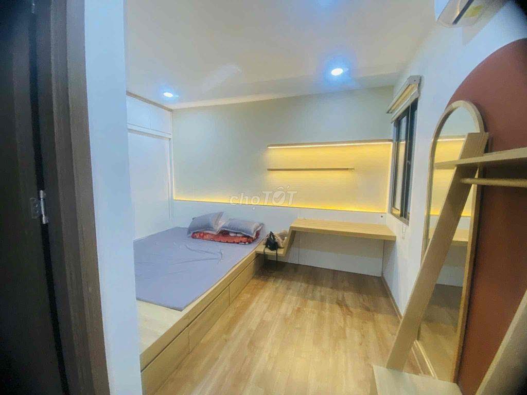 Cần cho thuê 2 ngủ 2 WC, Full đồ, 10tr