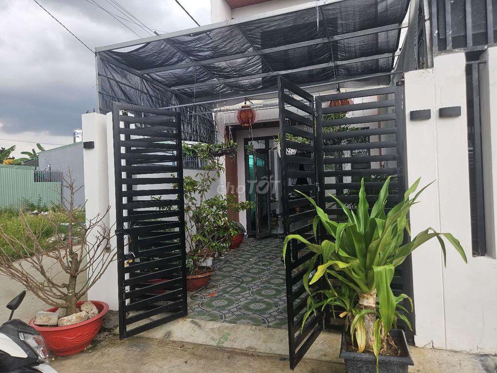 cần bán nhà 