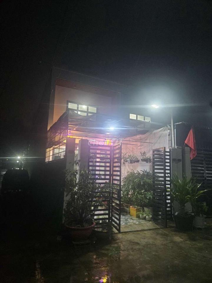 cần bán nhà 