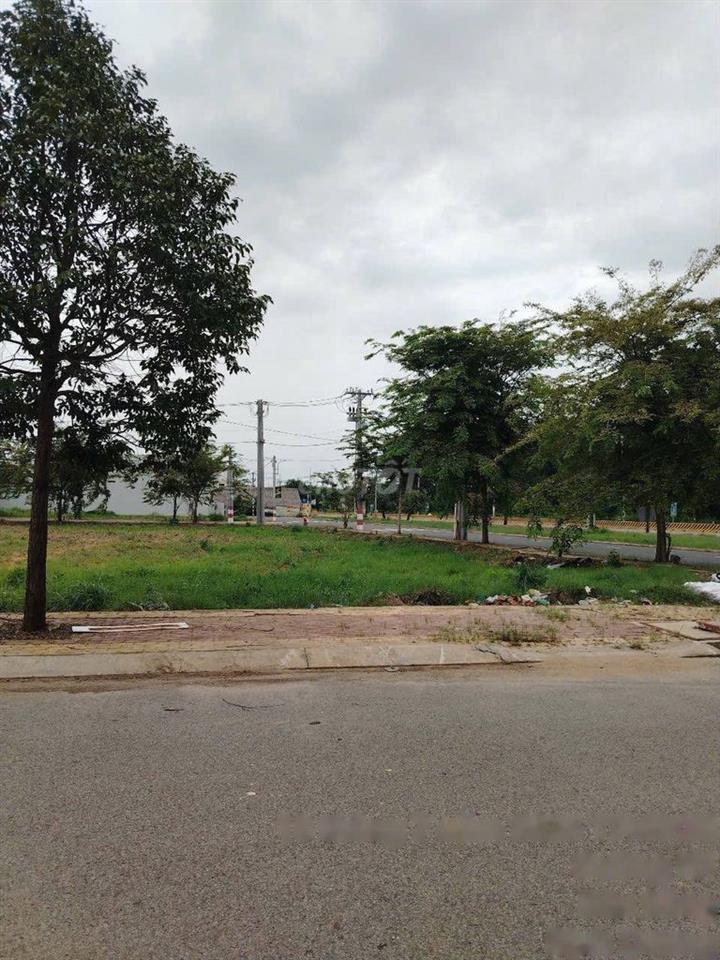 Đất đẹp Urban Dream Biên Hoà Đồng Nai DT 200m2 giá 5 tỷ 2