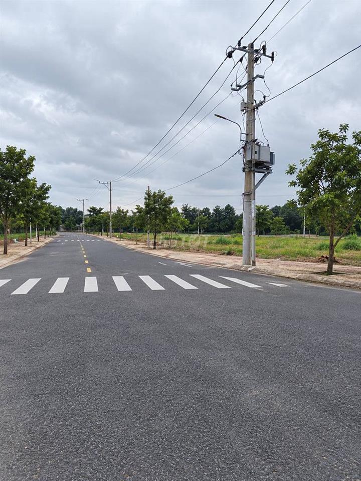 Đất đẹp Urban Dream Biên Hoà Đồng Nai DT 200m2 giá 5 tỷ 2