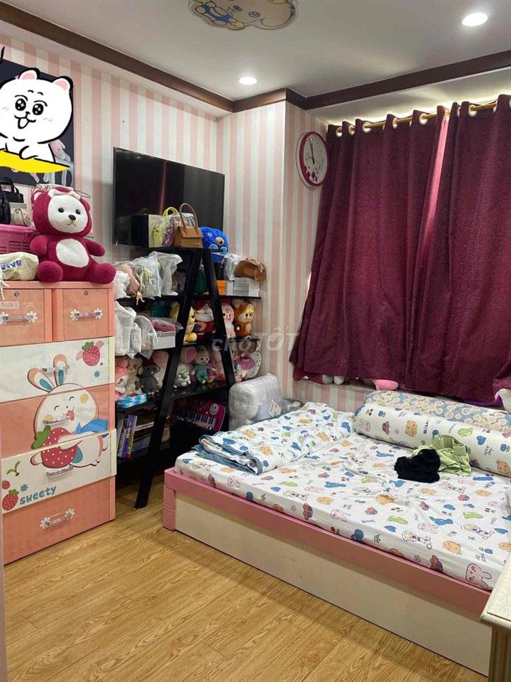 Bán Chung cư HAGL 3pn full nội thất