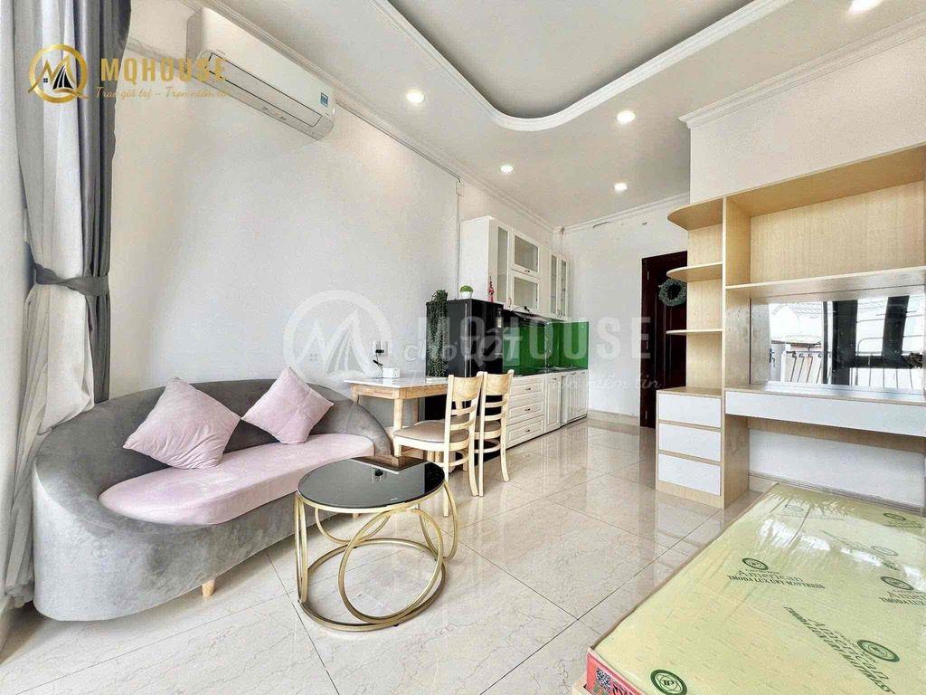Giá sốc 7.x -  Căn hộ 1 phòng ban công, thang máy - Ngay Phan Đăng Lưu
