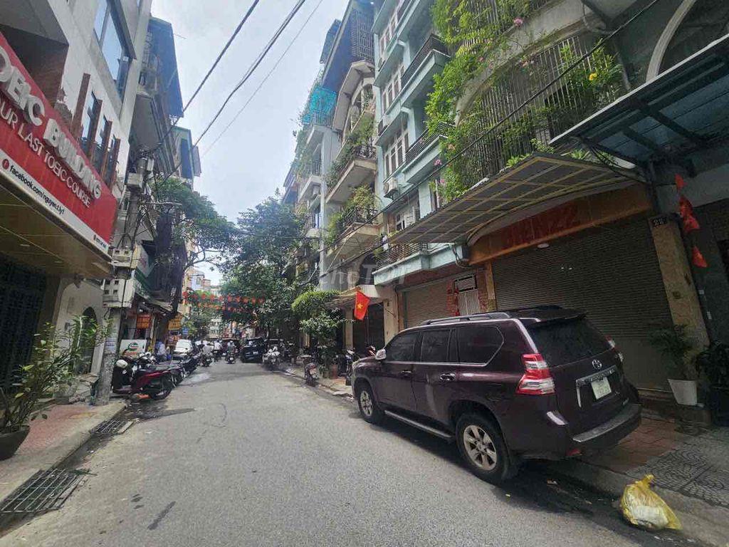 Cần bán gấp nhà Pháo Đài Láng, 60m2 x 5 tầng thang máy, ôtô tránh vỉa