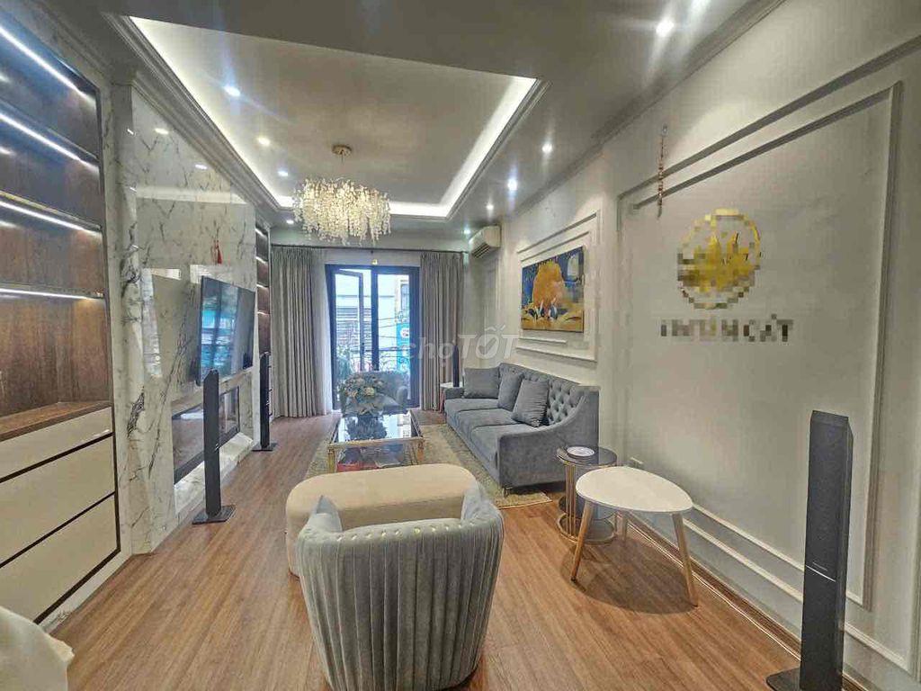 Cần bán gấp nhà Pháo Đài Láng, 60m2 x 5 tầng thang máy, ôtô tránh vỉa
