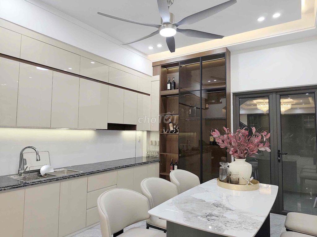 BÁN NHÀ 4 TẦNG GẦN CHỢ HÀNG CŨ – TRUNG TÂM HẢI PHÒNG | 70M² – GIÁ HƠN