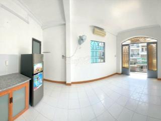 2PN - 1WC full nội thất cơ bản - cách ĐH Công Nghiệp 100M