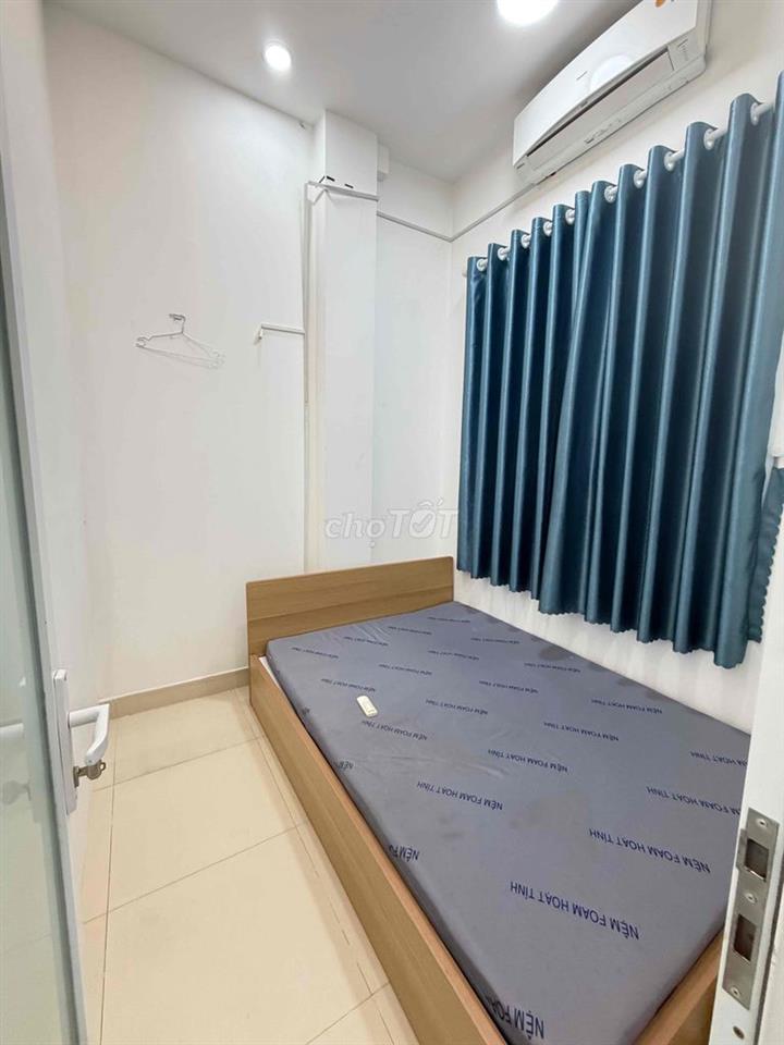 Cho thuê căn hộ dịch vụ 2pn ai cần lh ***