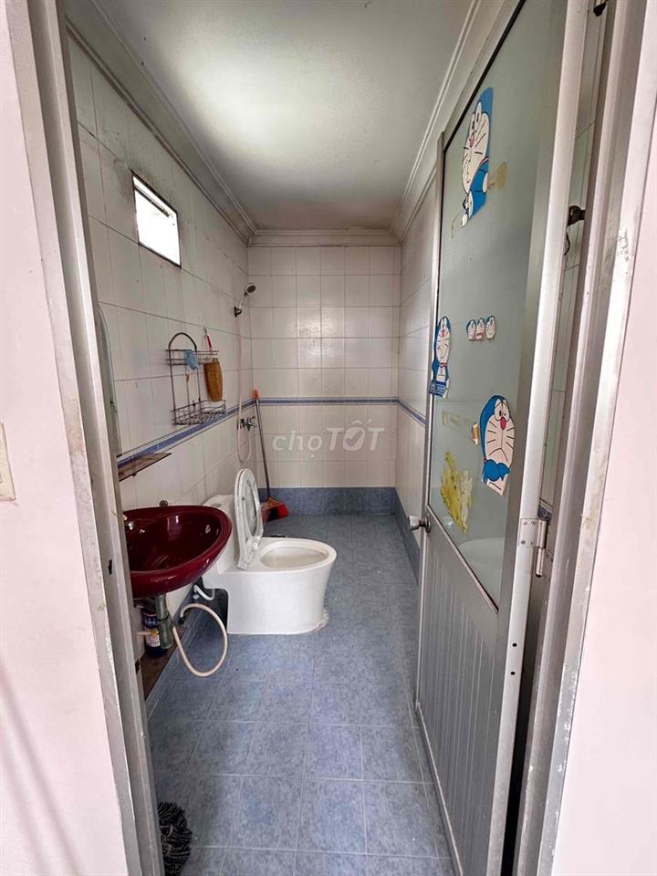 Cho nữ thuê phòng trọ Quận 4