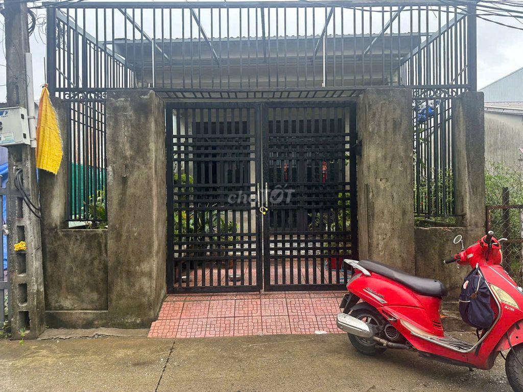 Cần bán nhà cấp 4 đã đỗ mê trần