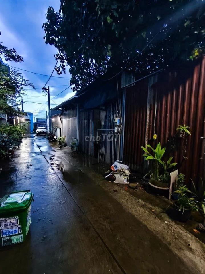 Bán 02 lô đất  liền kề Vĩnh lộc A; khu dân cư đông đúc