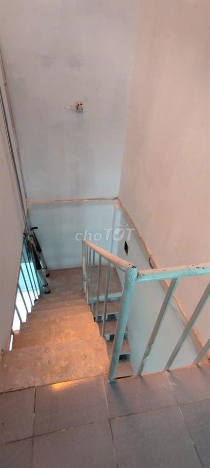 CHO THUÊ NHÀ NGUYÊN CĂN MẶT TIỀN ĐƯỜNG SỐ 10 - P. BÌNH HƯNG HÒA