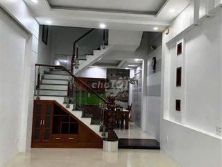 Nhà nguyên căn 2PN,2Wc trước nhà có thể KD nhỏ,đường ô tô Q. Phú Nhuận