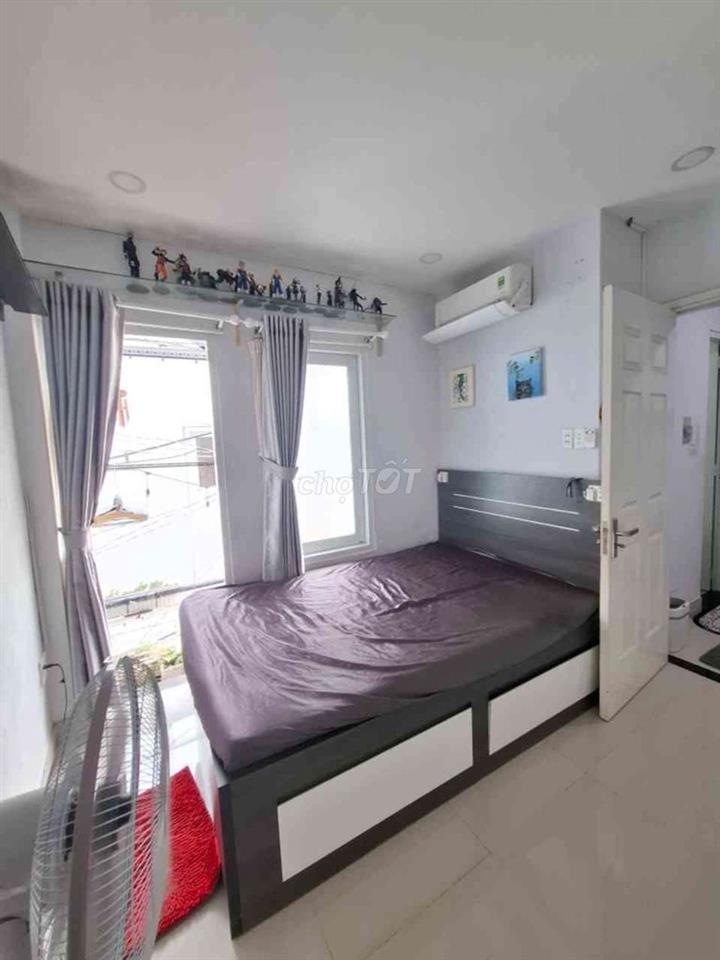 nhà bán đường cách mạng tháng 8 p15Q10 phương hoà Hưng