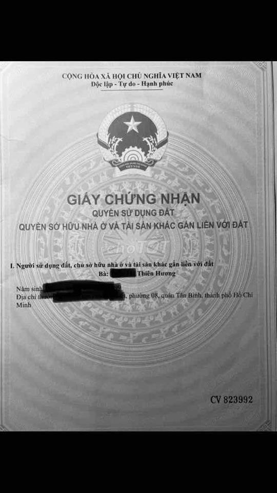Mặt Tiền Cổng Chợ đầu mối Nông Sản Dầu Giây giá 4tỉ6 thương lượng.  Nh