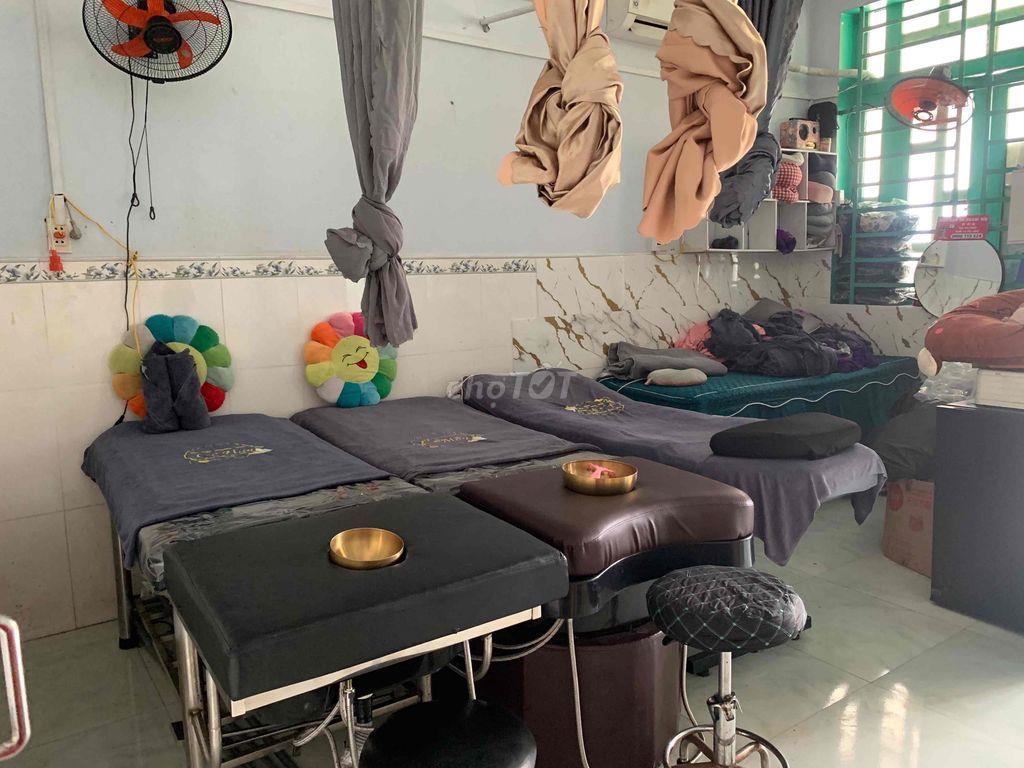 nhà cấp 4 tặng nội thất