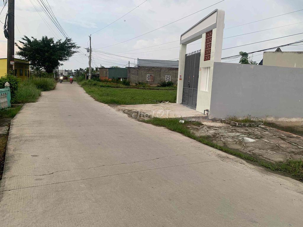 nhà cấp 4 tặng nội thất