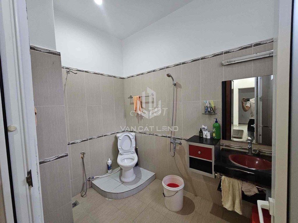 BÁN NHÀ 1 TRỆT 2 LẦU NGUYỄN HỮU CẢNH – HẺM Ô TÔ TRÁNH NHAU – GIÁ 8,6