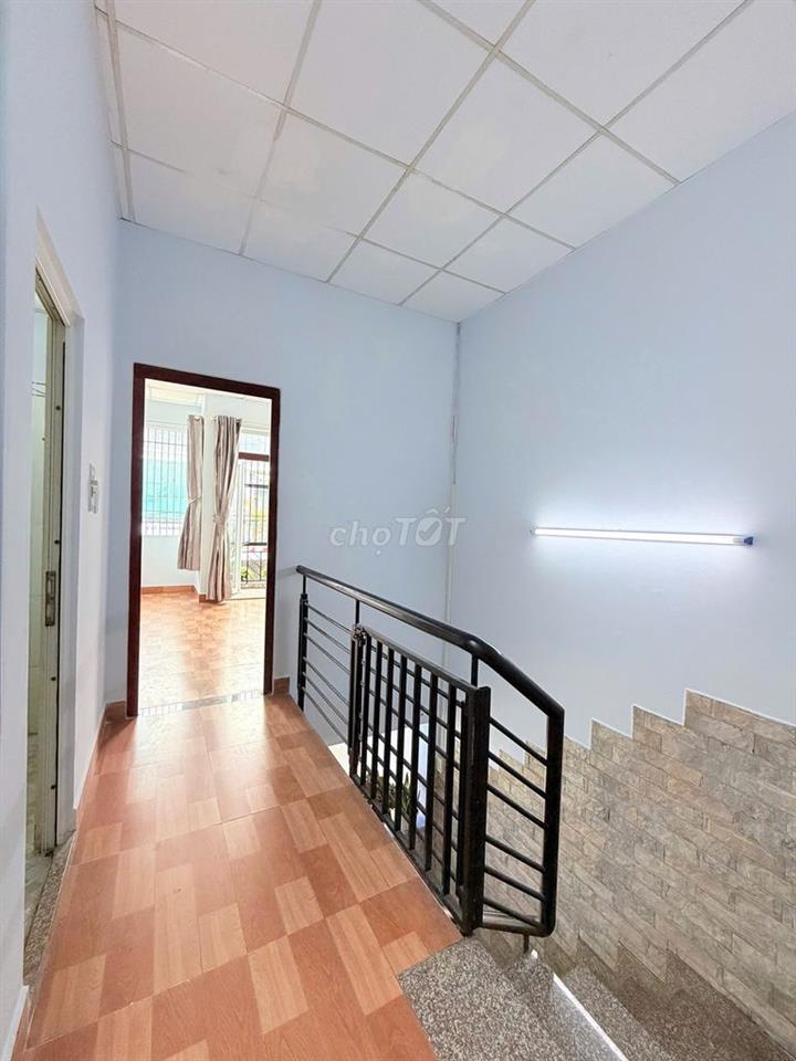 NHÀ SHR FULL THỔ CƯ ĐƯỜNG NHỰA NƯỚC MÁY 40M2 - GIÁ 1TY2