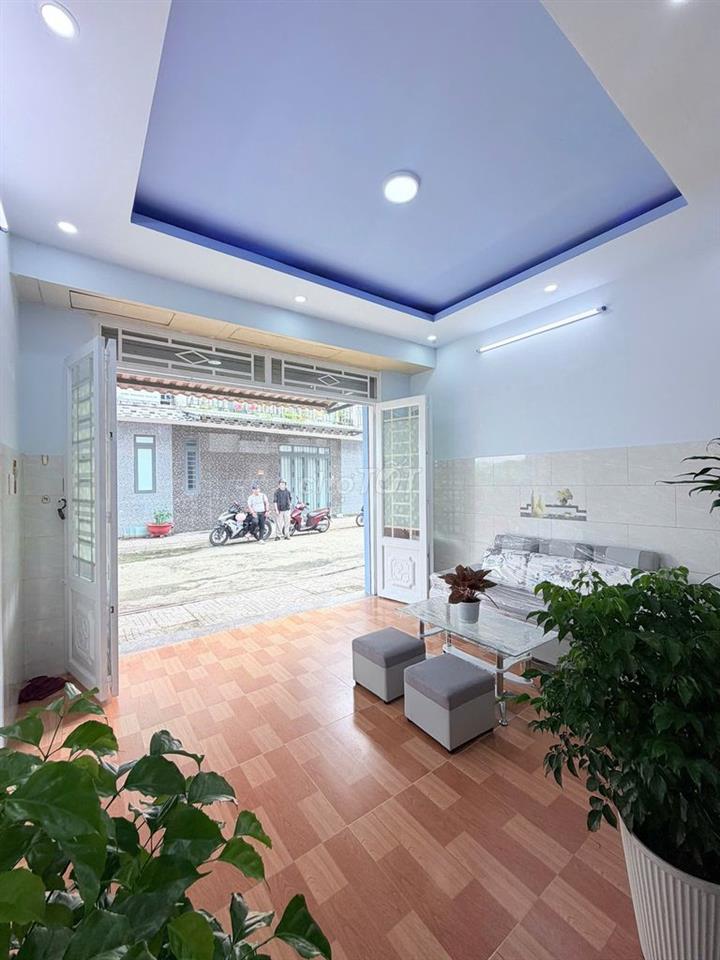 NHÀ SHR FULL THỔ CƯ ĐƯỜNG NHỰA NƯỚC MÁY 40M2 - GIÁ 1TY2