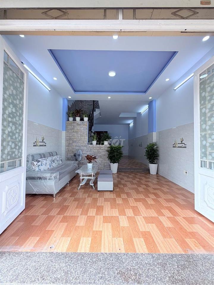 NHÀ SHR FULL THỔ CƯ ĐƯỜNG NHỰA NƯỚC MÁY 40M2 - GIÁ 1TY2