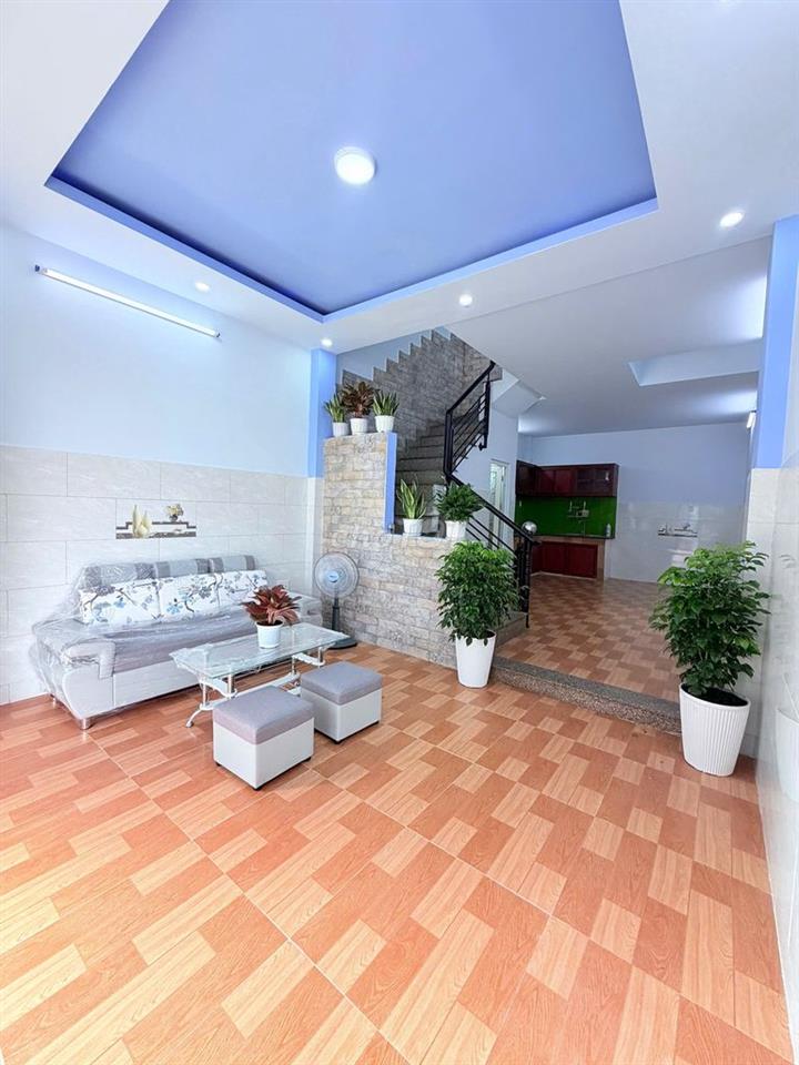 NHÀ SHR FULL THỔ CƯ ĐƯỜNG NHỰA NƯỚC MÁY 40M2 - GIÁ 1TY2