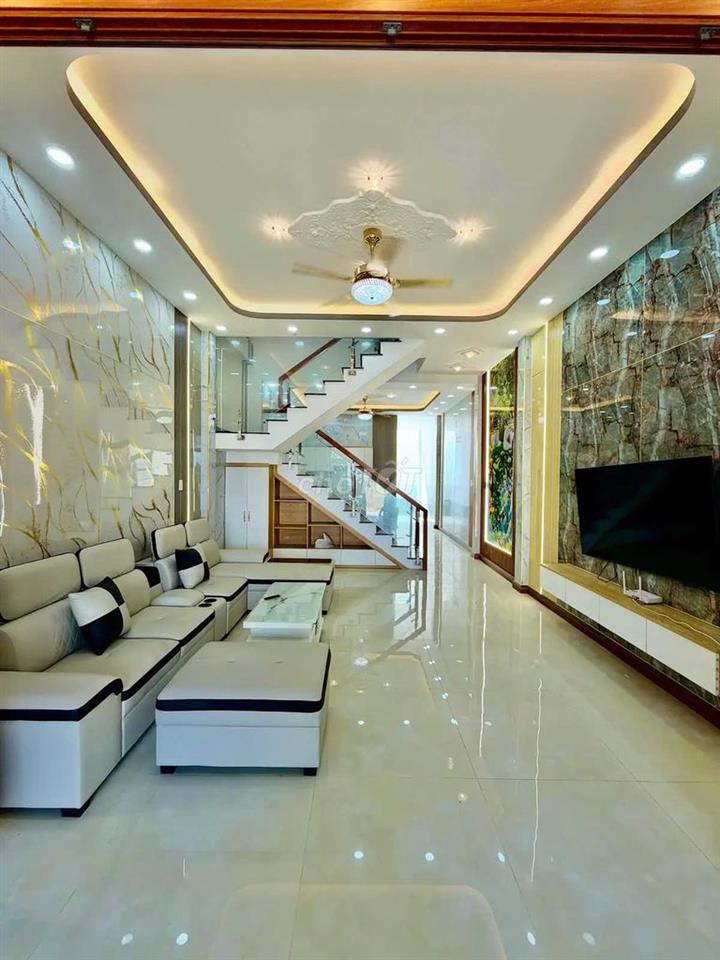 NHÀ SHR 4.5X23M FULL THỔ CƯ HẺM OTO - GIÁ 2 TỶ 3