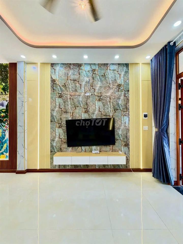 NHÀ SHR 4.5X23M FULL THỔ CƯ HẺM OTO - GIÁ 2 TỶ 3