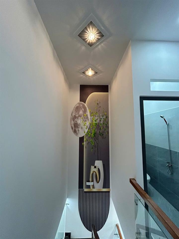 NHÀ MỚI XÂY 4X11M FULL NỘI THẤT - GIÁ 800 TRIỆU