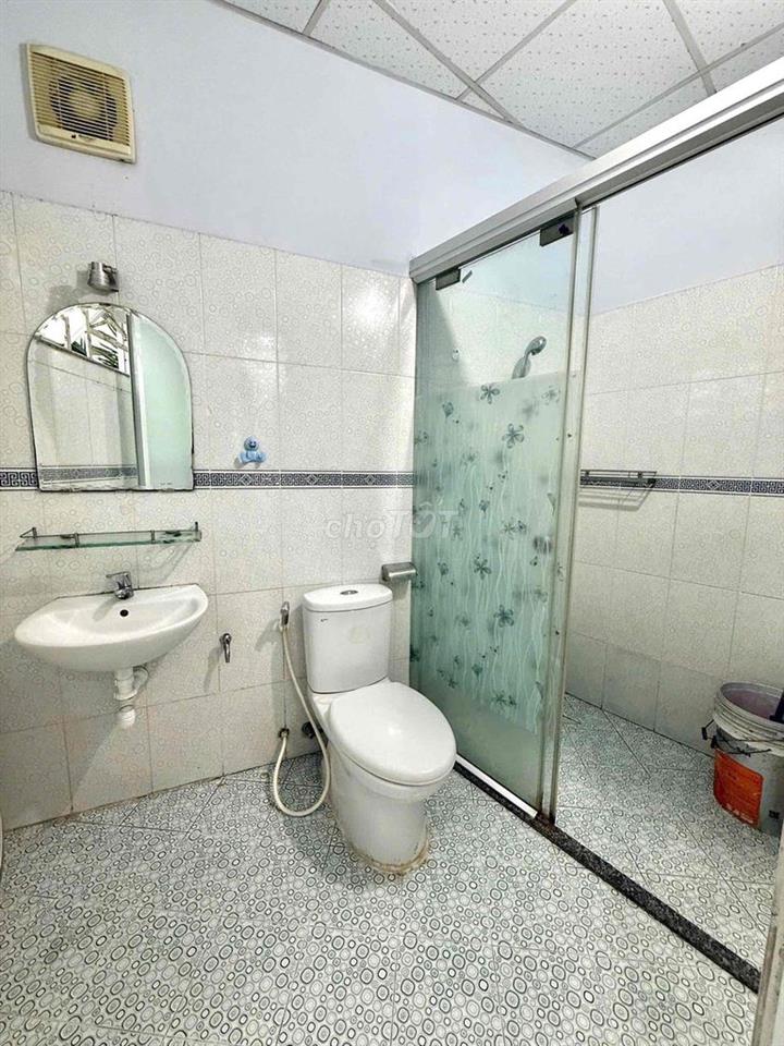 tìm bạn ở ghép chung nhà