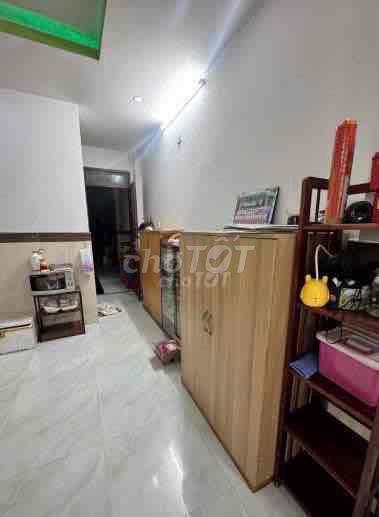 PHÒNG TRỌ ĐẦY ĐỦ TIỆN NGHI TẠI QUẬN 1 – CHỈ 3 TRIỆU/THÁNG