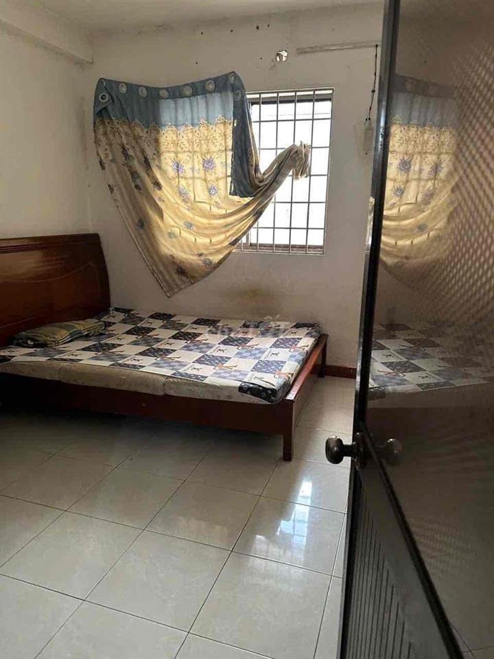 Chính chủ bán nhà ở quận 10
