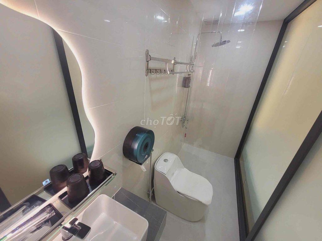 BÁN KHÁCH SẠN MẶT TIỀN HỒNG HÀ, TÂN BÌNH – 26 PHÒNG – DÒNG TIỀN 2,4 TỶ