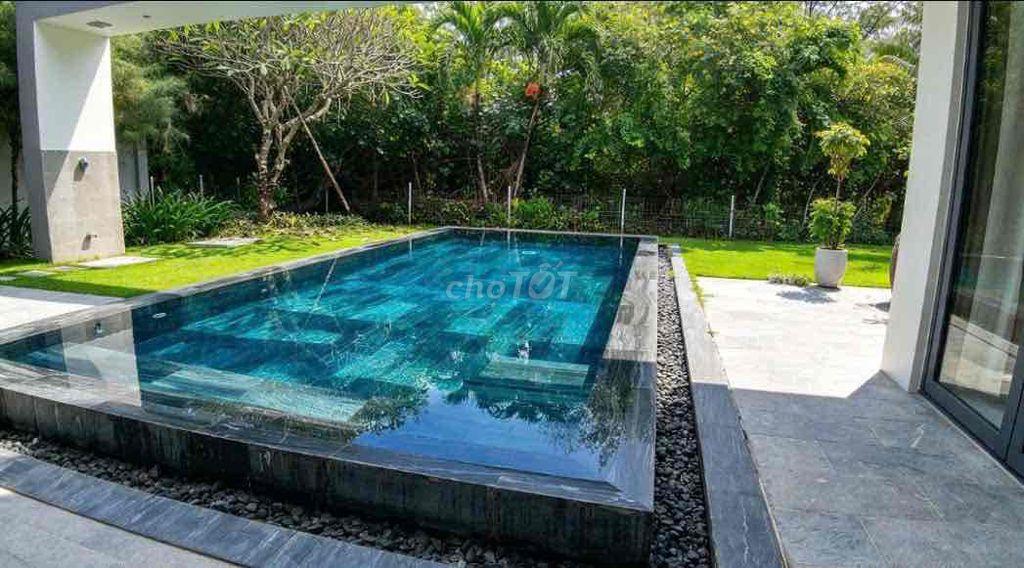CẦN CHO THUÊ BIỆT THỰ BIỂN CAO CẤP the dune  650 m2 4 bedroom