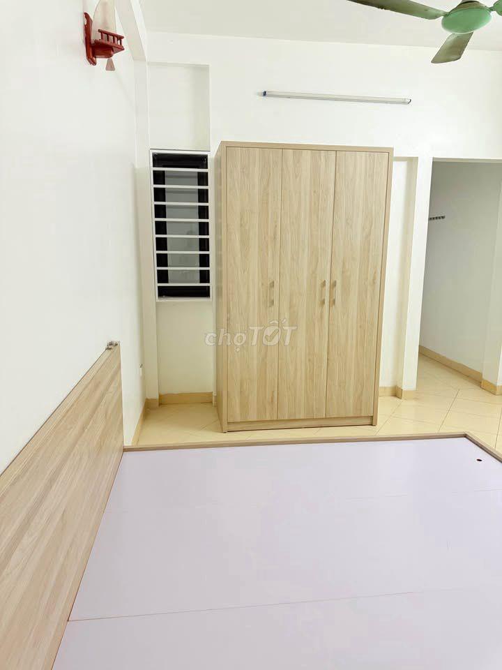 Cho thuê nhà riêng ngõ 154 Hoàng Hoa Thám - Ba Đình