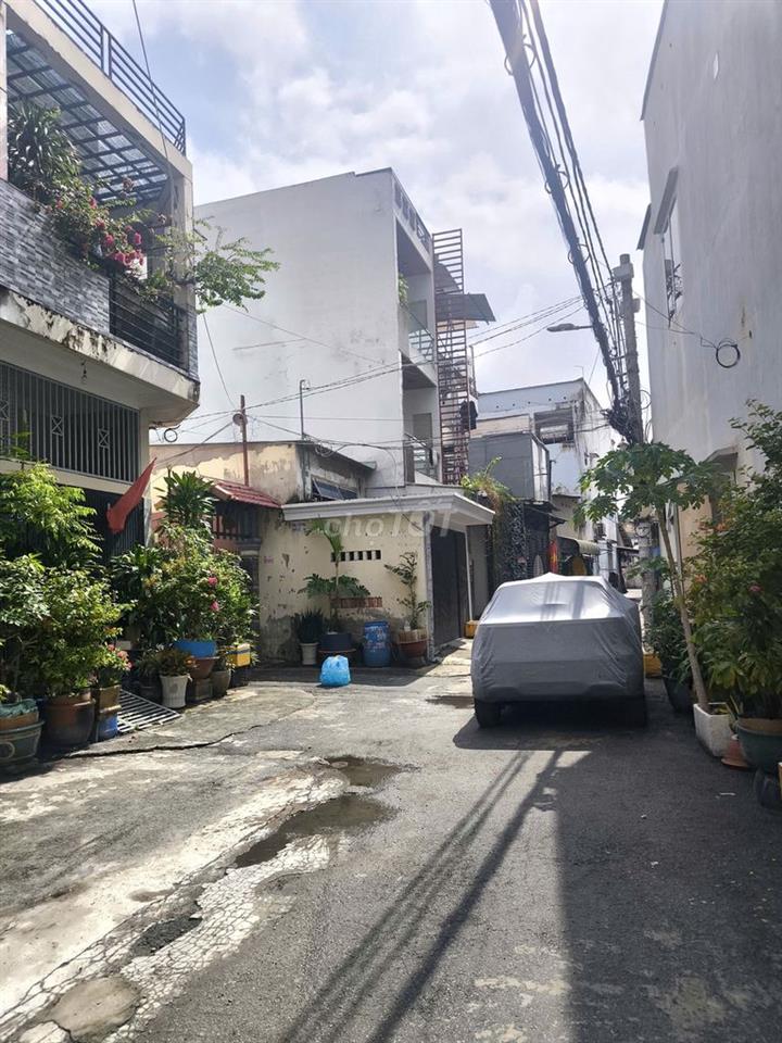 Nhà 4 Tầng HXH Né Đậu Cửa  Đường Phạm Văn Chiêu DT:5x15 Giá: 8ty TL 