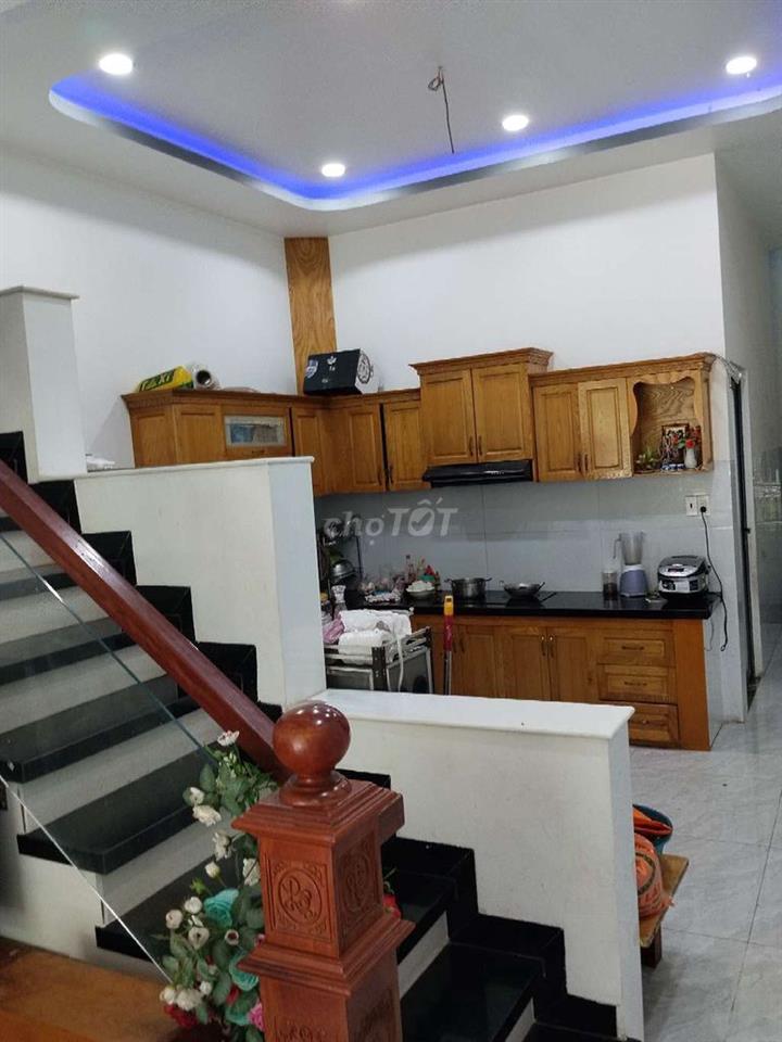 4TY4 2 TẦNG KCN VSIP 1 72M2 ĐƯỜNG Ô TÔ 