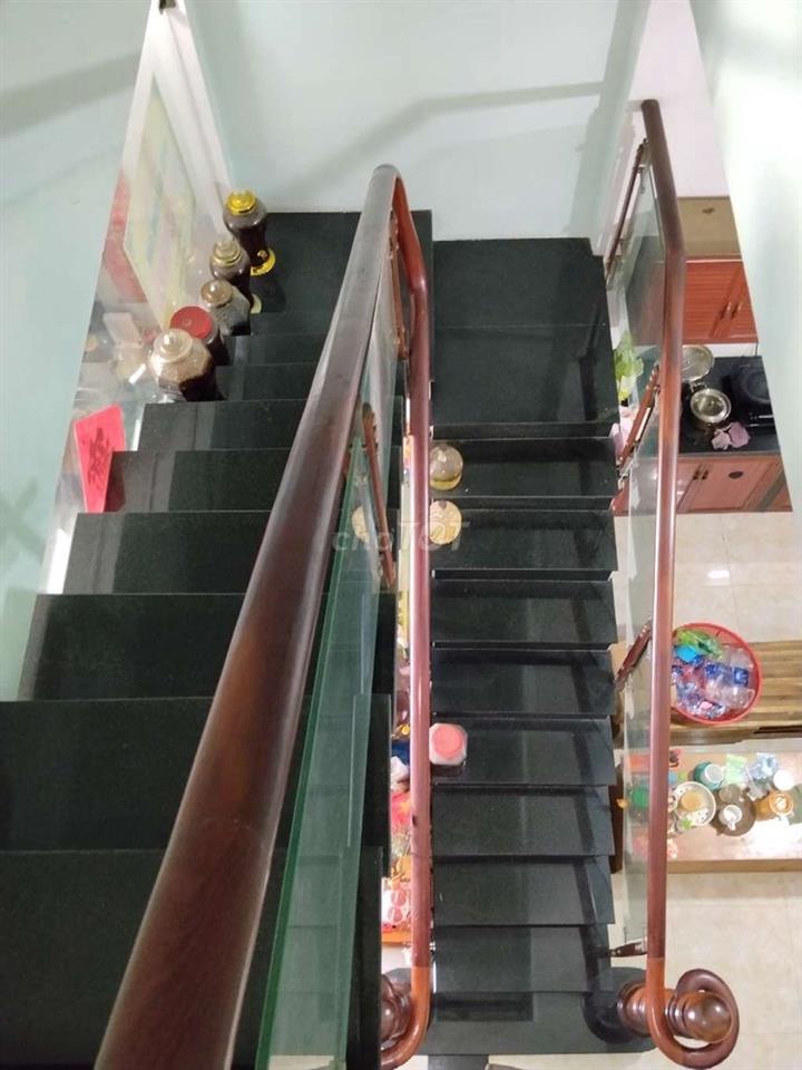 3TY890 TÂN BÌNH DĨ AN 92M2 1 LẦU 1 TRỆT TẶNG NỘI THẤT SÂN ĐƯỜNG XE HƠI