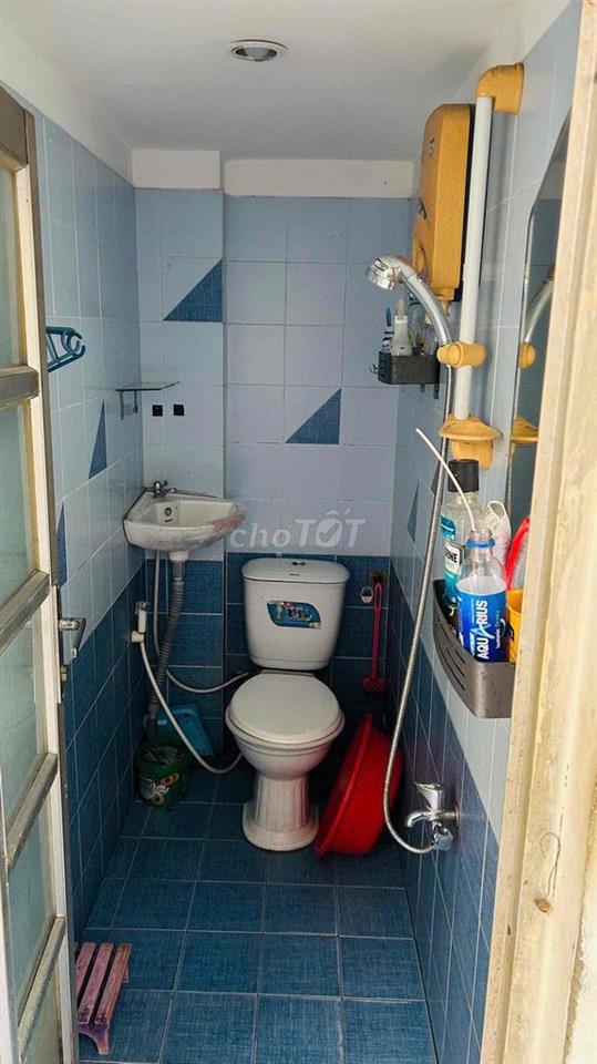 Phòng trọ Phú Nhuận. Trường Sa. Giờ tự do