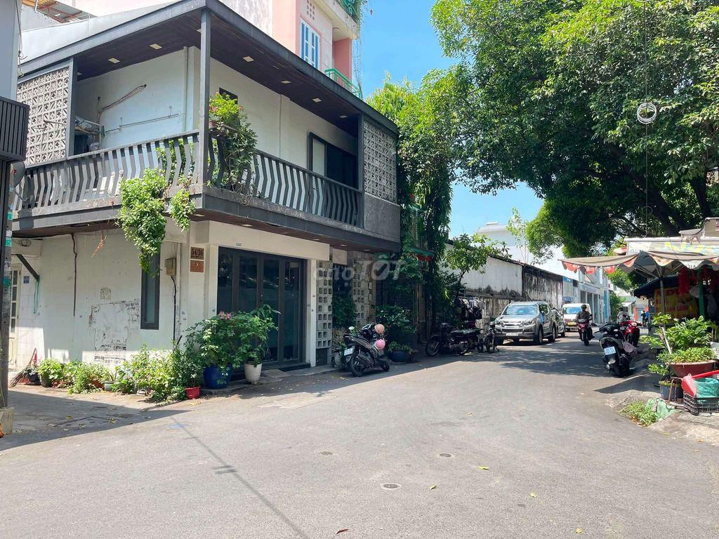 Nhà vị trí rất đẹp, khu nội bộ Cư Xá Lữ Gia