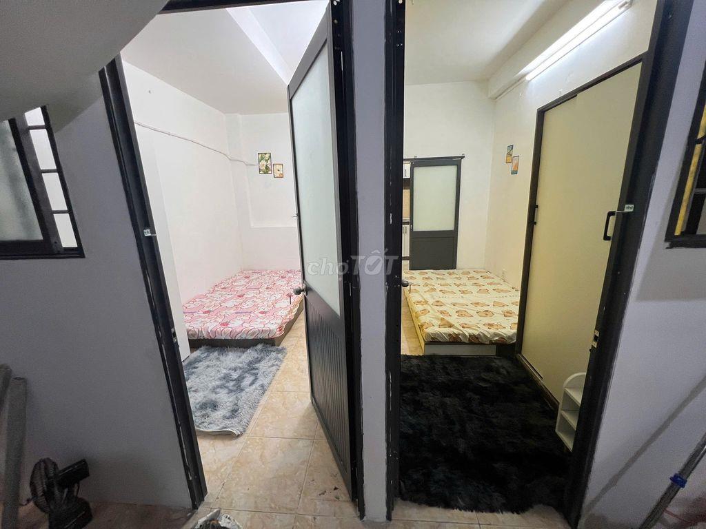 2pn tầng trệt, Phạm Văn Đồng