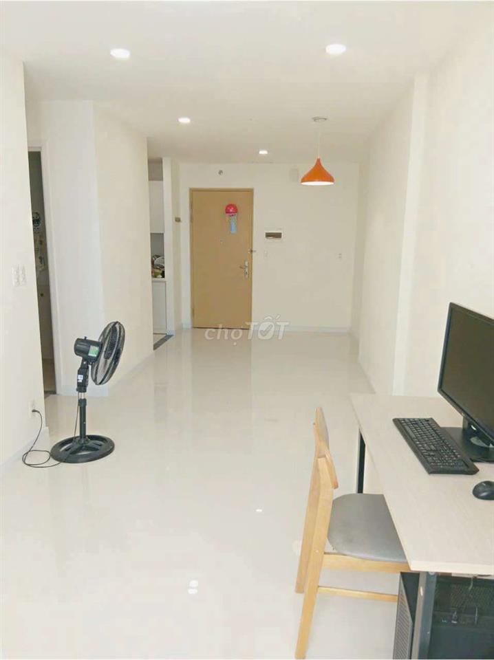 Chính chủ bán căn  City Gate Towers - Võ Văn Kiệt (2 PN, 2 WC)