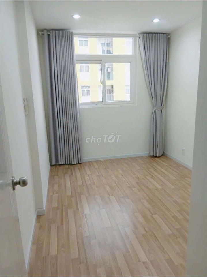 Chính chủ bán căn  City Gate Towers - Võ Văn Kiệt (2 PN, 2 WC)
