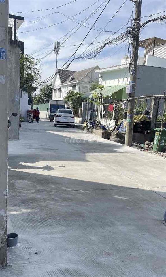 ĐẤT THỔ CƯ TÂN XUÂN - HÓC MÔN - 80M² (4.1x19M)